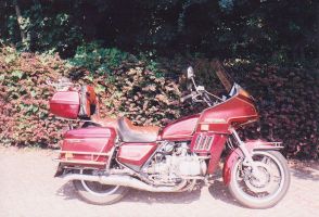 De vijfde, een Honda GL1100 Aspencade. Bouwjaar 1983, in bezit tot 02-1998, 7 jaar gehad Example Image