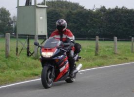 De elfde, een Honda CBR1000F met DCBS uit 1993. Geweldige motor. In sept. 2002 gekocht en in 2014 samen met de K100LT (zie verderop) ingeruild voor een BMW R1150RT. Grootste fout van mijn leven Example Image